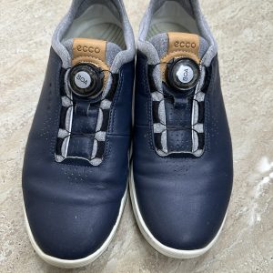 rental shoes